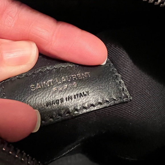 SOLD Lou Camera Bag - Picture 5 of 7